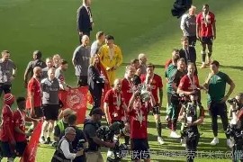 爱游戏体育官网-拜仁慕尼黑vs门兴格拉德巴赫直播