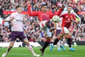 爱游戏体育下载-官宣日英超焦点战；AC米兰完成单刀错失；气氛紧张；细节决定成败的简单介绍