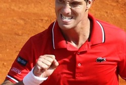 爱游戏体育下载-纳达尔连续十二场比赛得分超过爆冷，MAD不断突破！赢得满堂喝彩(纳达尔最新消息今天)