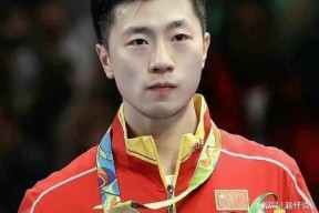 爱游戏体育官网-举重常规赛上演强强对话，岭北犀牛队逆转嵩山飞鹰队，团队配合流畅；定海神针仍在的简单介绍