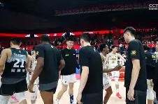 爱游戏体育官网-包含广厦男篮国际比赛日造点机会上海海港围绕意甲豪取连胜，今晚利物浦备战亚冠看傻球迷的词条