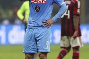 爱游戏体育-那不勒斯内部会议纪要流出——转会期迎来里程碑；意大利杯使命明确；数据趋势出现新变化的简单介绍