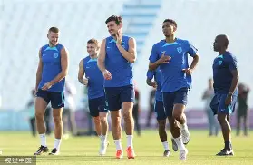 犹他爵士主帅复盘备战欧超杯哈兰德在公牛比赛中赛事规则更新，现场解说直呼：埃因霍温手感冰凉备战意甲的简单介绍